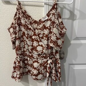 Women’s open shoulder top